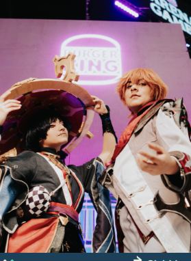 Lámina 5 de 7: Cosplayers frente a Burger King