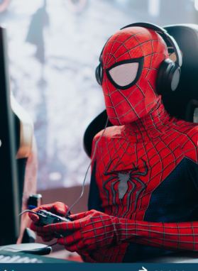 Lámina 2 de 7: Spider-Man en PC