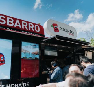 Lámina 10 de 10: Food truck de Sbarro y Pronto Copec