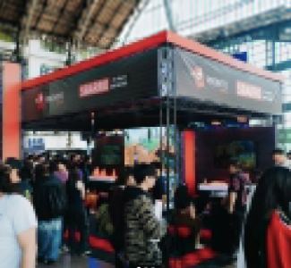 Lámina 1 de 3: Stand Sbarro y Pronto Copec con fila